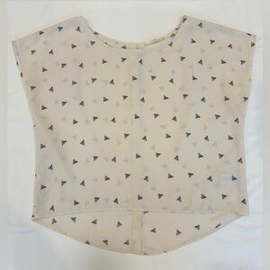 Forever21 ivory blouse crop length (size M)